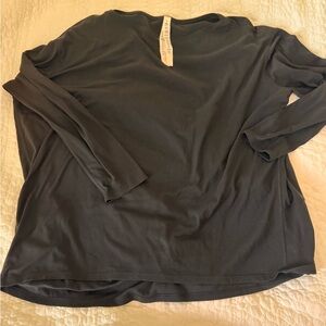 Lululemon tee